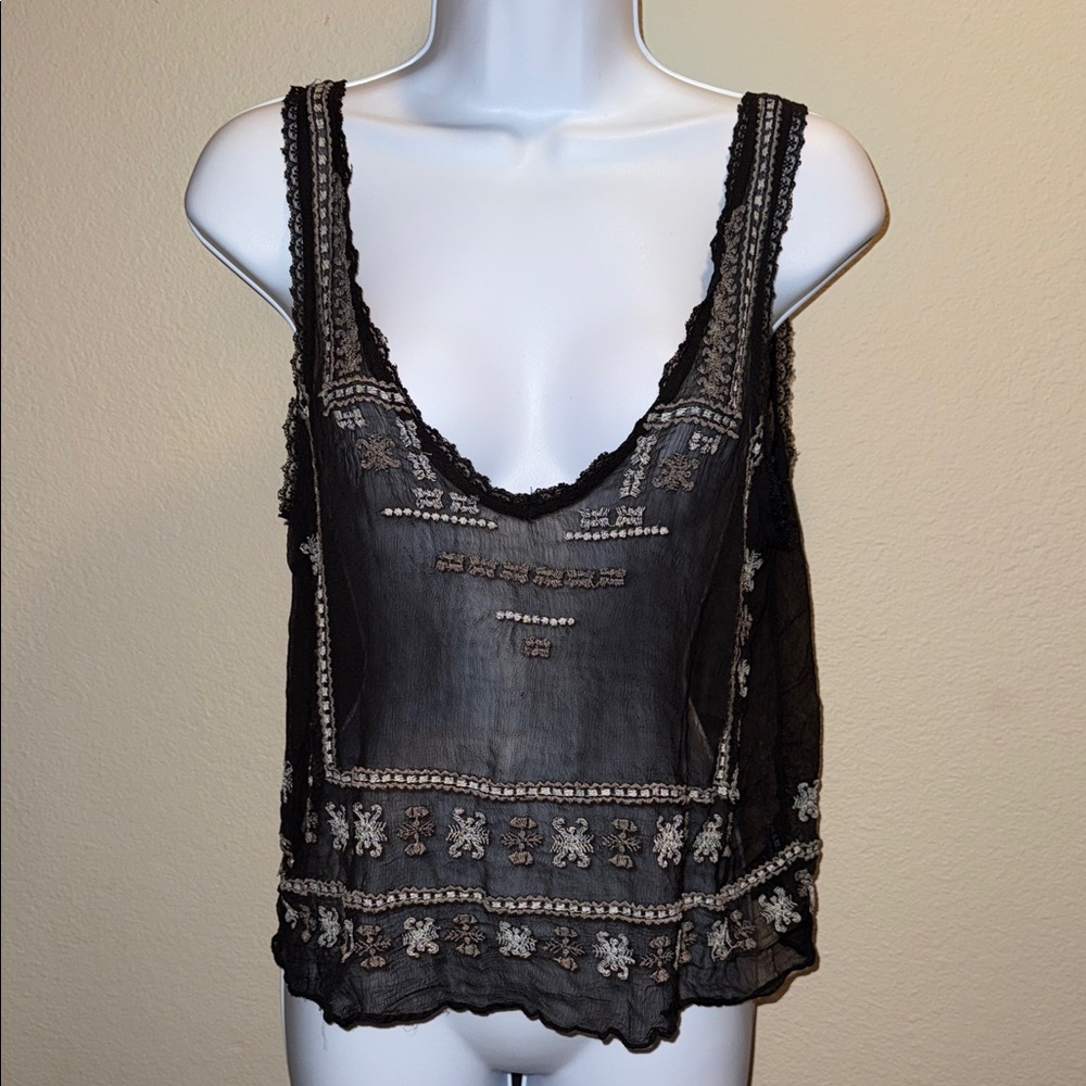 Ecote Urban Outfitters Black Cream Embroidered Overlay Sheer Tank Top Women’s L